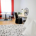 Zimmer-graz Farm stay