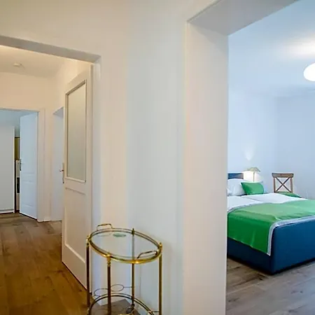 Zimmer-graz Gospodarstwo agroturystyczne *